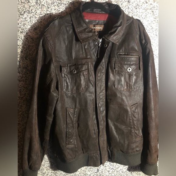 **Danier's Distinctive Dark Brown Leather Jacket** - Picture 1 of 4